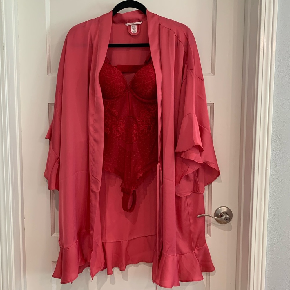 VS Flounce Satin kimono robe